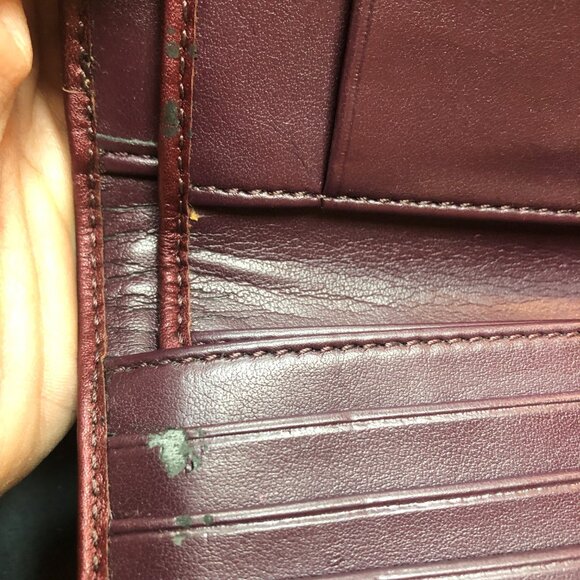 Vintage Coach Bordeaux Signature Print Patent Leather Trim Turn lock Close-New - Picture 10 of 10